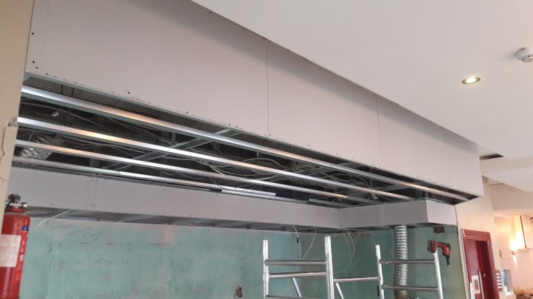 bulkheads and features (4)
